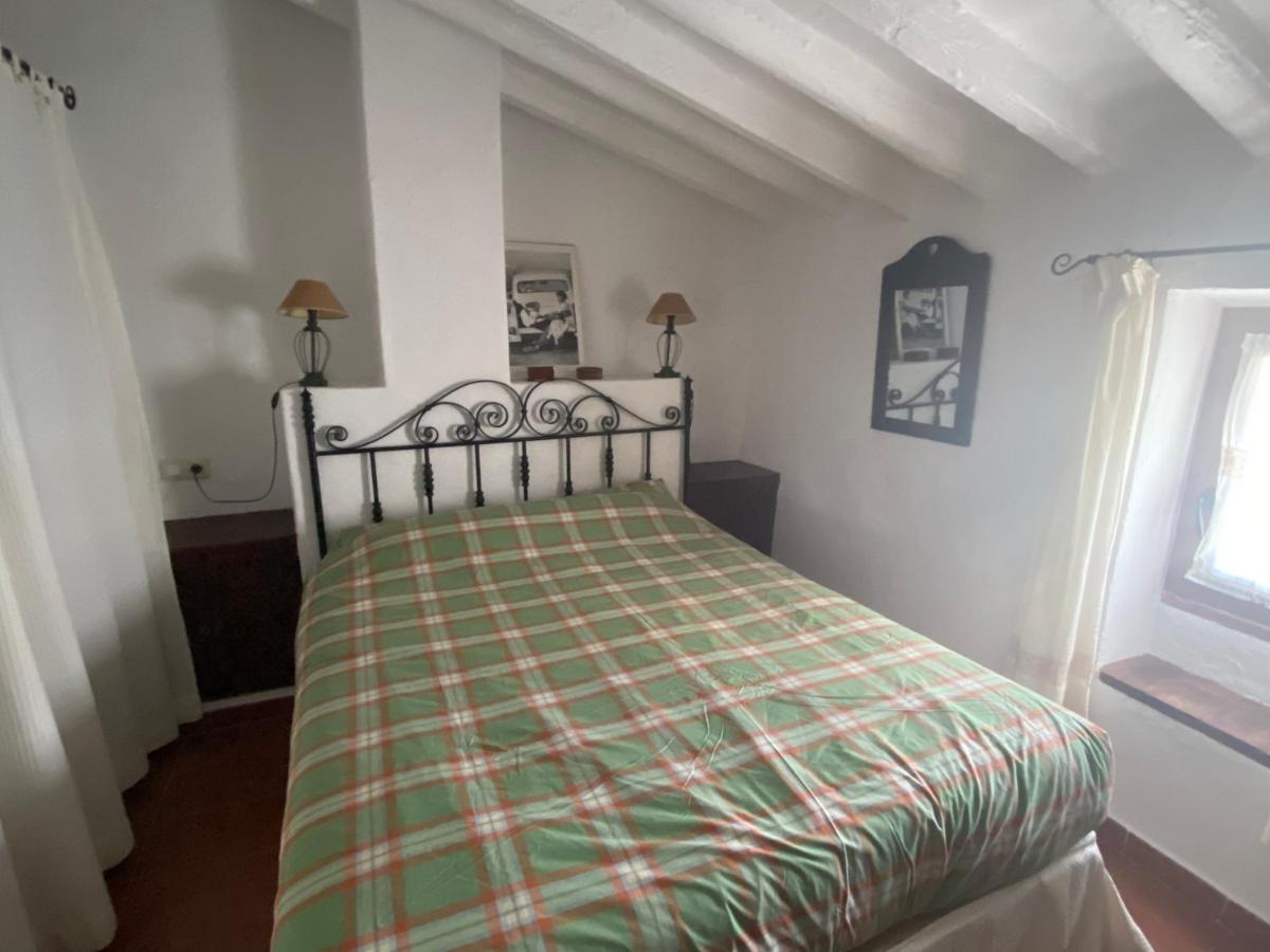 Beautiful Traditional Town House Ardales Bagian luar foto
